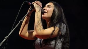 Julia Wolf Deep End Tour